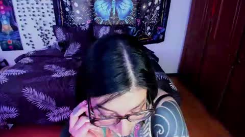 Snapshot of alice666f chatting on 07.03.26 ALiCE ROSE online show from 07.03.26
