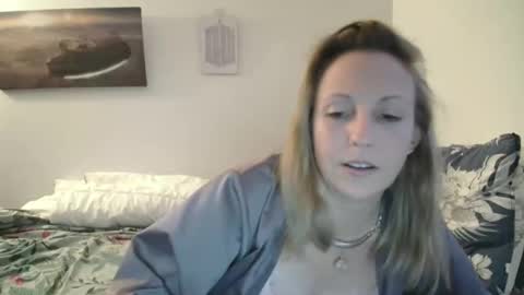 Snapshot of alice8363 chatting on 12.08.24 Alice online show from 12.08.24