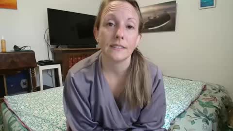 Snapshot of alice8363 chatting on 09.13.25 Alice online show from 09.13.25