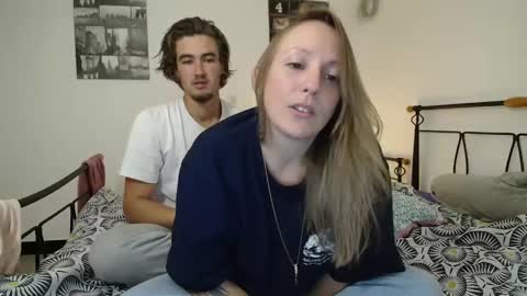 Snapshot of alice8363 chatting on 11.06.25 Alice online show from 11.06.25