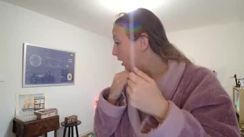 Snapshot of alice8363 chatting on 11.17.25 Alice online show from 11.17.25