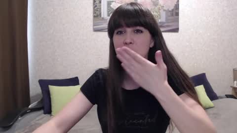 Snapshot of alice_59 chatting on 05.26.26 alice_59 online show from 05.26.26