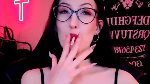 Miss Alice online show from 05.02.26