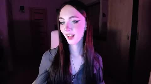 Snapshot of alice__aris chatting on 09.20.25 Alice Aris online show from 09.20.25