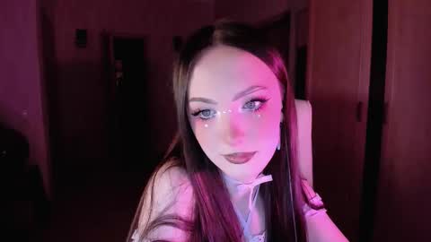 Snapshot of alice__aris chatting on 10.05.25 Alice Aris online show from 10.05.25