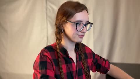 Hey Im Alice  online show from 11.02.25