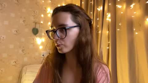 Hey Im Alice  online show from 11.28.25