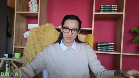 Snapshot of alice_bane chatting on 02.20.25 A R Y A T I A online show from 02.20.25