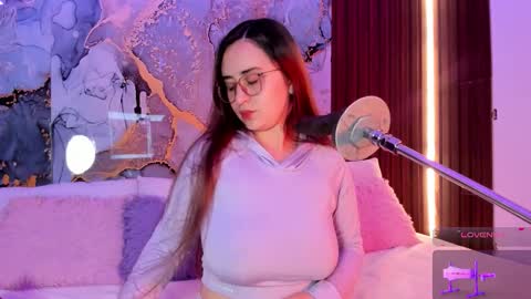 Mey online show from 10.25.25