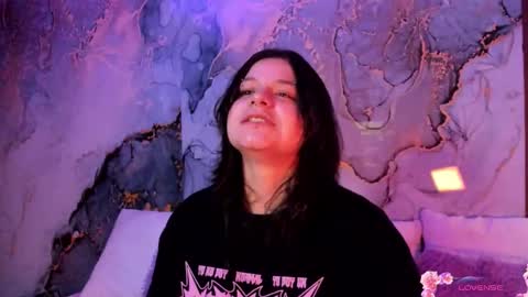 Mey online show from 11.20.25