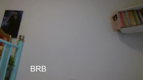 Snapshot of alice_lacroux chatting on 10.18.25 Alice online show from 10.18.25