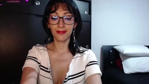 Snapshot of alice_mossa10 chatting on 02.11.25 alice mossa online show from 02.11.25