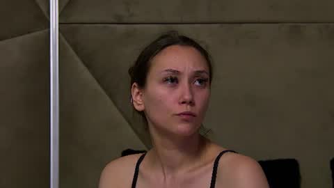 Snapshot of alice_munro chatting on 07.08.26 AliceMunro online show from 07.08.26