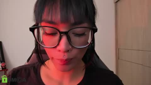 ONLINE  -  GMT-5 MON TO FRI online show from 07.08.26