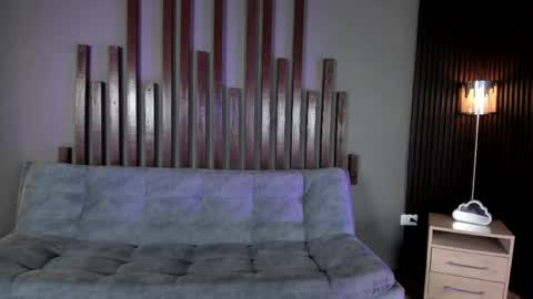 alice_rous21 online show from 05.23.26