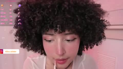 Snapshot of alice_wiinter chatting on 06.26.26 Alice online show from 06.26.26