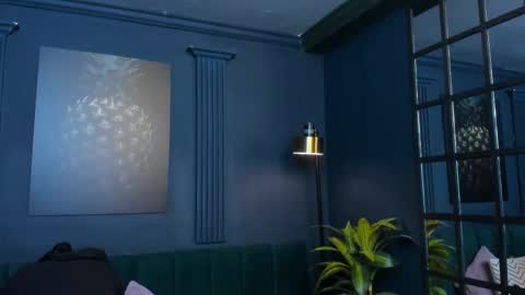 Snapshot of aliceandsia chatting on 10.11.25 Alice and Asia online show from 10.11.25