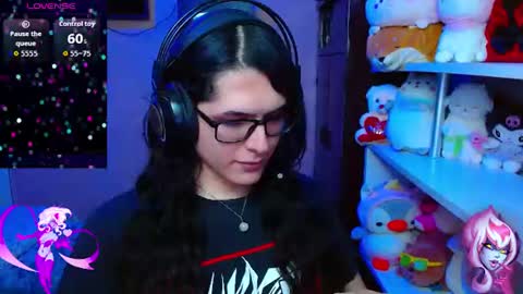 Snapshot of alicebathory_ chatting on 06.16.26 Alice Bathory online show from 06.16.26