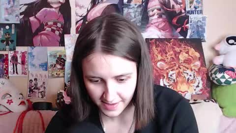 Snapshot of alicechio chatting on 11.12.25 alice online show from 11.12.25