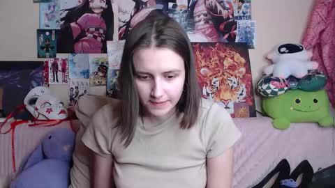 Snapshot of alicechio chatting on 11.27.25 alice online show from 11.27.25