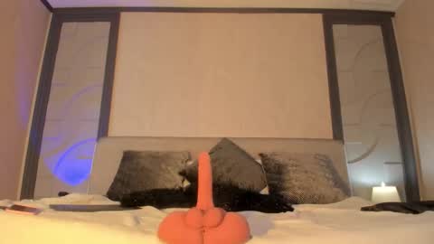 Snapshot of alicee_clark_ chatting on 02.25.26 alicee_clark_ online show from 02.25.26