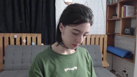 alicee_logan_ online show from 12.17.24