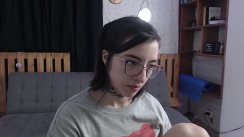 alicee_logan_ online show from 02.06.25