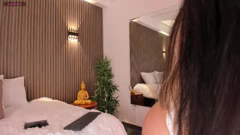 Alice  online show from 11.30.25