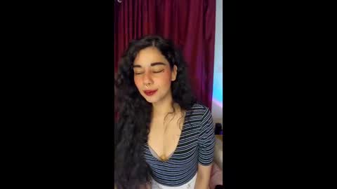 Alicekingdom online show from 02.12.26