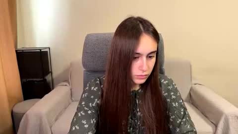 alicekollt online show from 10.14.25