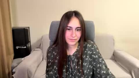 alicekollt online show from 10.23.25