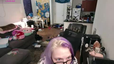 Alice Liddell online show from 04.15.26