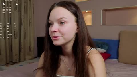 u can name me Alice online show from 04.15.26