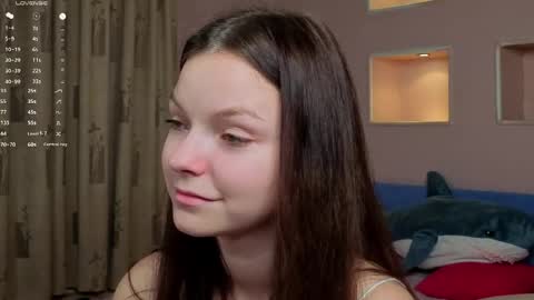 u can name me Alice online show from 04.15.26