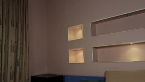 u can name me Alice online show from 04.16.26