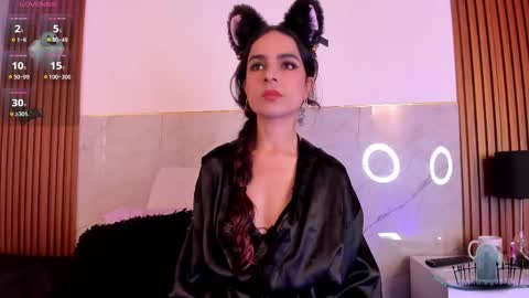 alicenoir_ online show from 02.10.25
