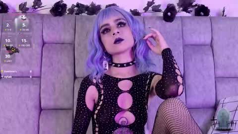alicenoir_ online show from 09.29.25