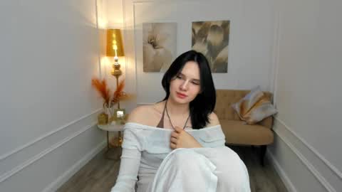 Snapshot of alicepertime chatting on 06.17.26 alicepertime online show from 06.17.26