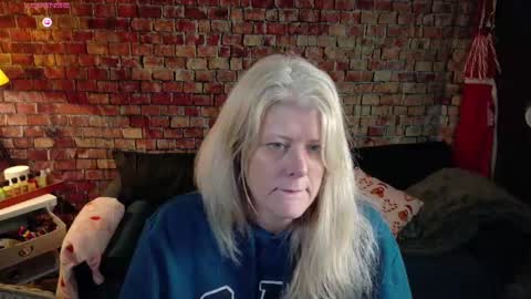 Alices Curiosity online show from 12.30.24