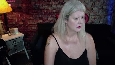 Alices Curiosity online show from 02.09.25