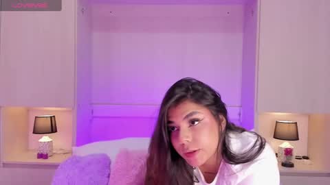 A L I C E  T H U N D E R online show from 12.10.24