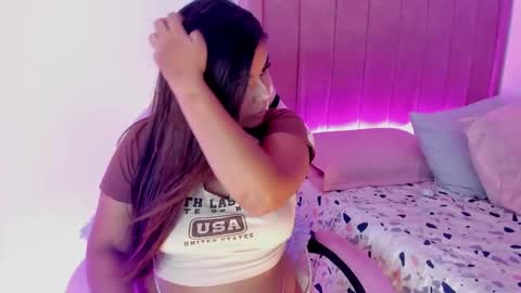 A L I C E  T H U N D E R online show from 09.27.25