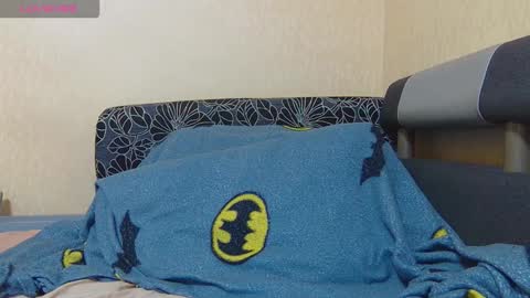 AliceWoolfy online show from 12.14.25