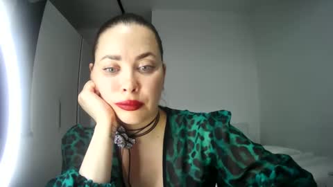 Snapshot of alicexfresh chatting on 03.09.25 AlicexFresh online show from 03.09.25