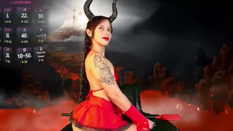 Snapshot of alicia__kiss chatting on 10.17.25 Salome online show from 10.17.25