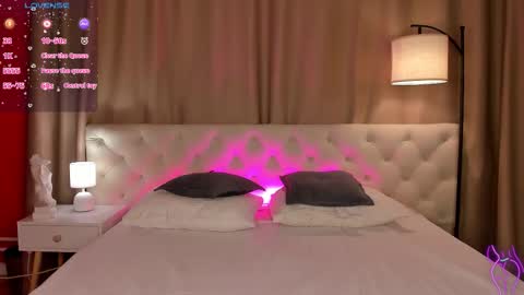 Mia online show from 02.22.26