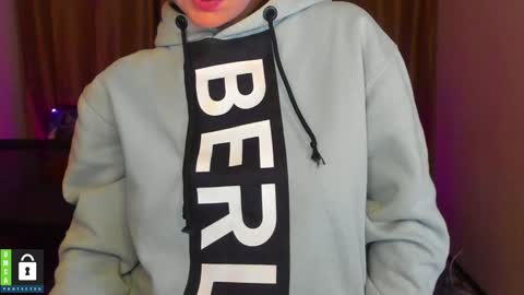 Alicia online show from 01.21.25