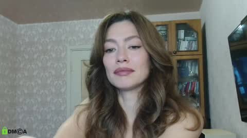 Alicia online show from 11.19.25