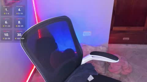Snapshot of aliciaballard chatting on 12.19.24 Jennyfer online show from 12.19.24