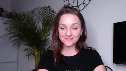 Alicia online show from 02.10.25